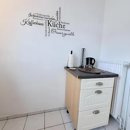 Lindenallee Modern & Ruhig Appartement *